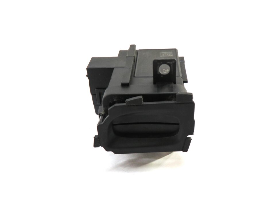 Thumbnail 8: 2013 AUDI Q5 (B8 8R) 2.0L CPMA TURBO ENGINE ECM BCM IMMOBILIZER MODULE KEY SET
