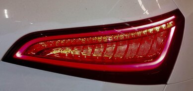 Thumbnail 2: 2013-2017 AUDI Q5 SQ5 (B8 8R) RIGHT PASSENGER TAILLIGHT BRAKE LIGHT LAMP (LED)