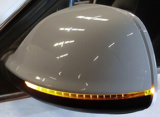 Thumbnail 2: 09-14 AUDI Q5 (8R) LEFT P-FOLD HEAT AUTODIM MEMORY DOOR MIRROR w/ LIGHT (WHITE)