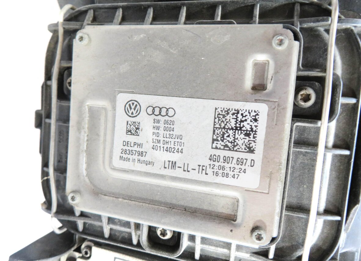 Thumbnail 6: 2013-2017 AUDI Q5 SQ5 (B8 8R) RIGHT PASSENGER XENON HID HEADLIGHT LAMP (NON AFS)