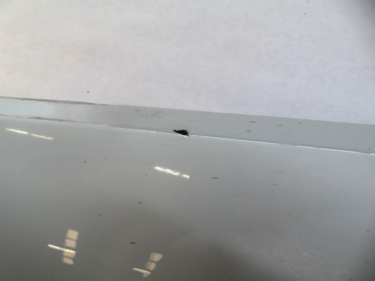 Thumbnail 9: 2013 AUDI Q5 (B8 8R) LEFT FRONT DRIVER DOOR MOULDING RUNNER TRIM PANEL (WHITE)