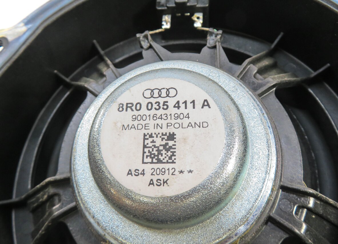 Thumbnail 10: 2013 AUDI Q5 (B8 8R) RADIO STEREO BANG & OLUFSEN AUDIO SUB SUBWOOFER SPEAKER SET