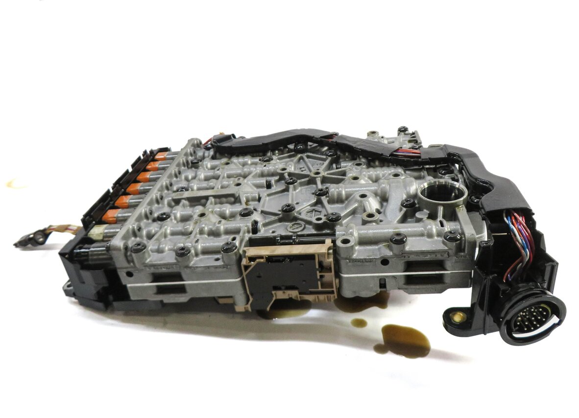 Thumbnail 4: 2013-2017 AUDI Q5 (B8 8R) AWD - 2.0L 8spd A/T TRANSMISSION VALVE BODY (NTB)