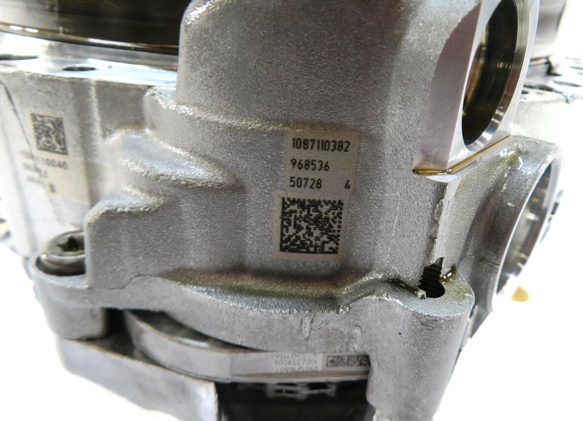 Thumbnail 8: 2013-2017 AUDI Q5 (B8 8R) AWD - 2.0L 8spd AUTOMATIC TRANSMISSION OIL PUMP (NTB)