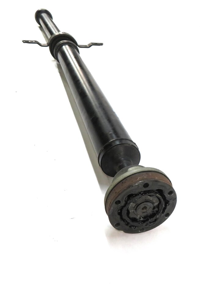 Thumbnail 4: 2013-2017 AUDI Q5 SQ5 (B8 8R) A/T - REAR DRIVESHAFT DRIVELINE DRIVE LINE SHAFT