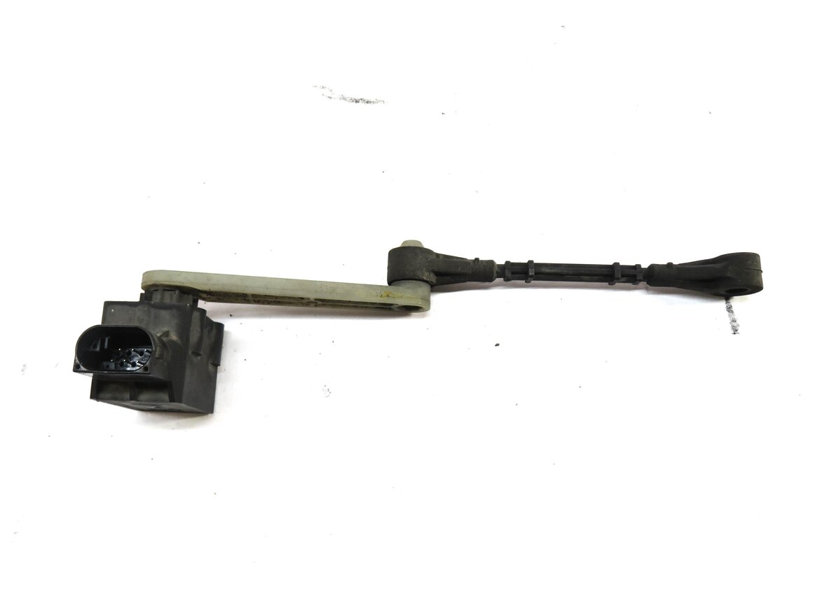 Thumbnail 3: 2008 RANGE ROVER SPORT (L320) REAR LEFT SUSPENSION HEIGHT LEVEL SENSOR