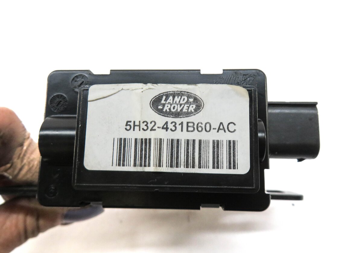 Thumbnail 5: 2008 RANGE ROVER SPORT (L320) REAR TRUNK UPPER GLASS LOCK LATCH 5H32431B60AC
