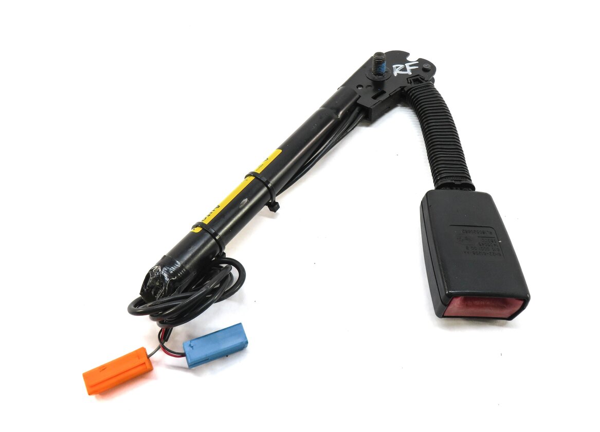 Thumbnail 3: 2008-2016 LR3 LR4 / RANGE ROVER SPORT (L320) RIGHT PASSENGER SEATBELT RECEIVER