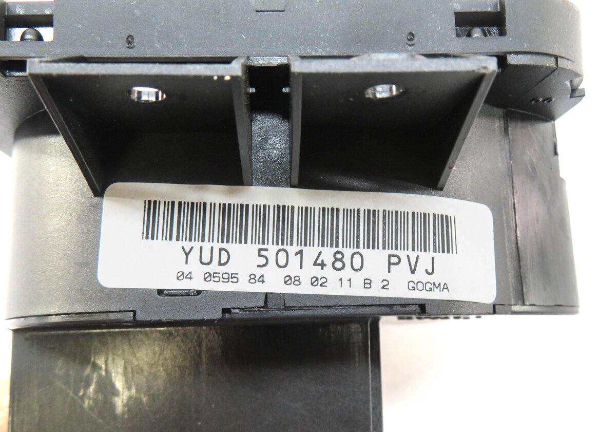 Thumbnail 5: 2005-2009 LAND ROVER LR3 / RANGE ROVER SPORT (L320) HEADLIGHT SWITCH