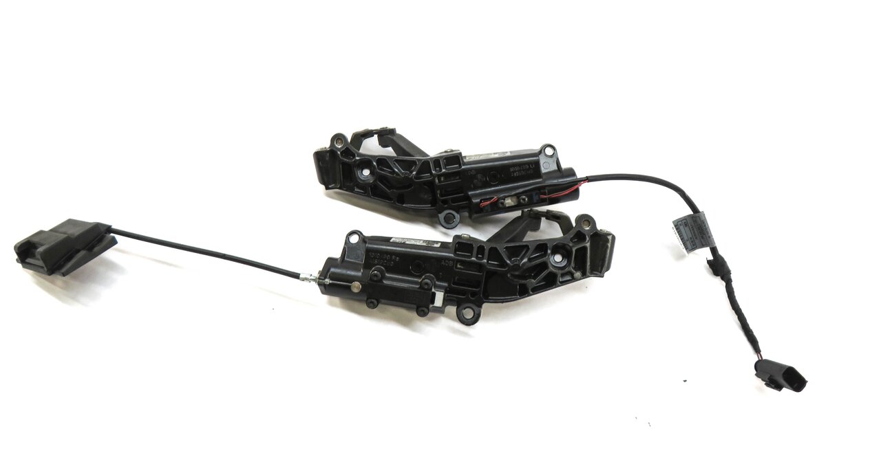 Thumbnail 2: 2006 BMW Z4 (E85) FRONT LEFT & RIGHT CONVERTIBLE TOP LATCH SET-2