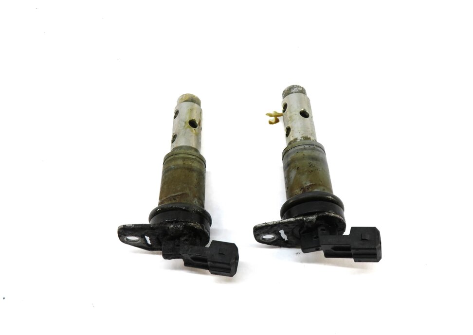 Thumbnail 2: 2006 BMW Z4 (E85) 3.0L N52 ENGINE VVT VANOS TIMING SOLENOID SET-2
