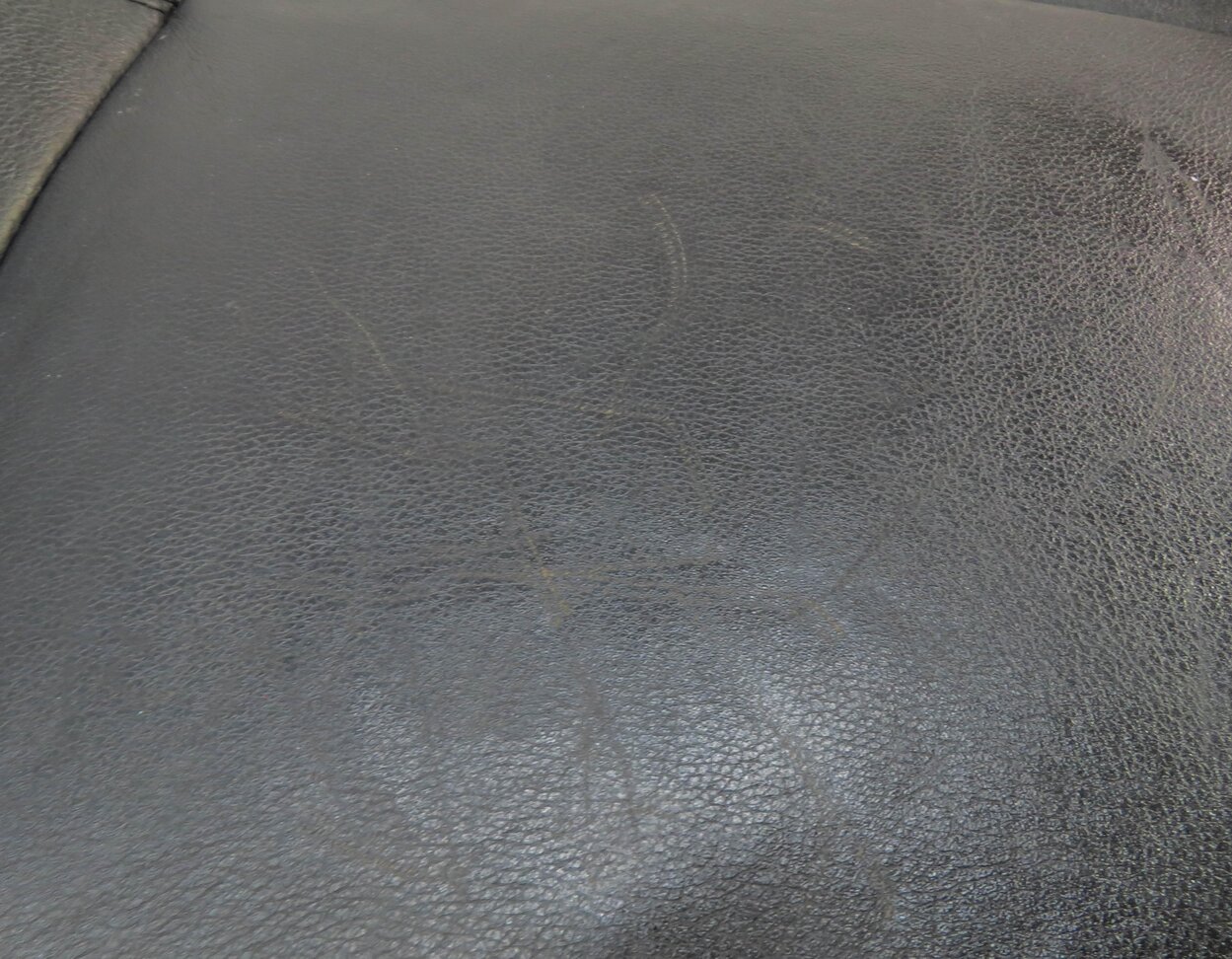 Thumbnail 7: 2006 BMW Z4 (E85) RIGHT FRONT PASSENGER LOWER BOTTOM HEATED SEAT CUSHION (BLACK)