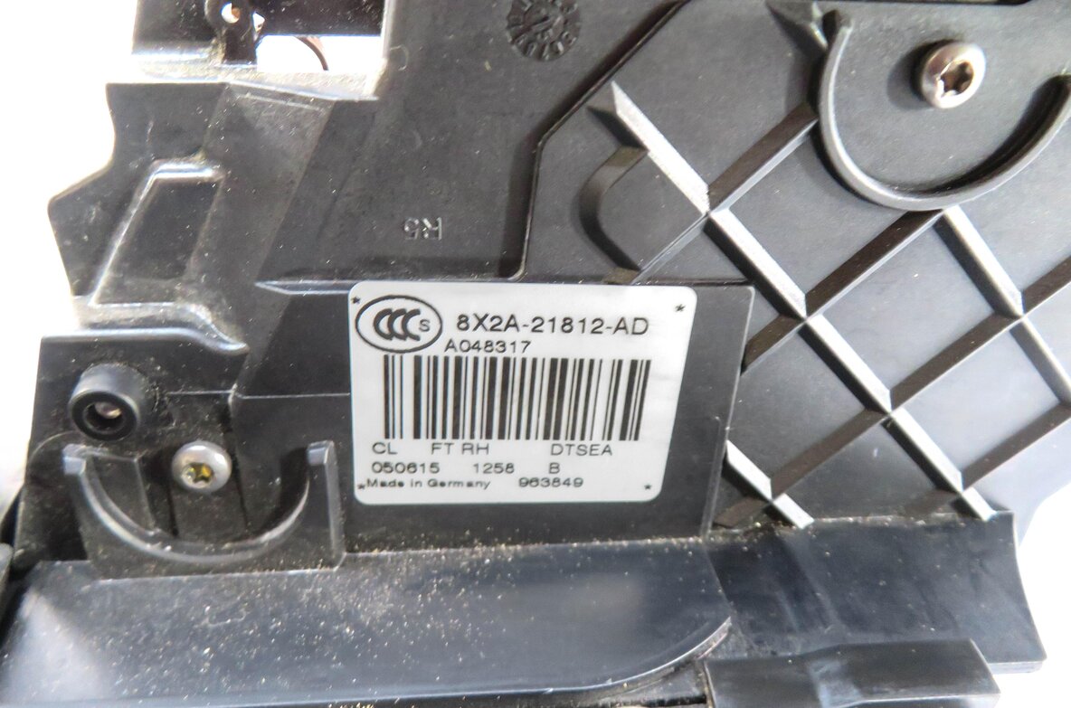 Thumbnail 6: 10-19 EVOQUE LR4 RANGE ROVER SPORT (L320) RIGHT FRONT PASSIVE DOOR LOCK LATCH