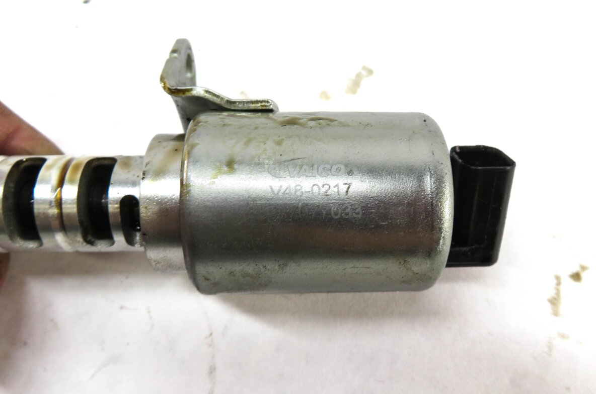 Thumbnail 5: 2015 RANGE ROVER EVOQUE (L538) 2.0L ENGINE VVT CAMSHAFT TIMING SOLENOID SET