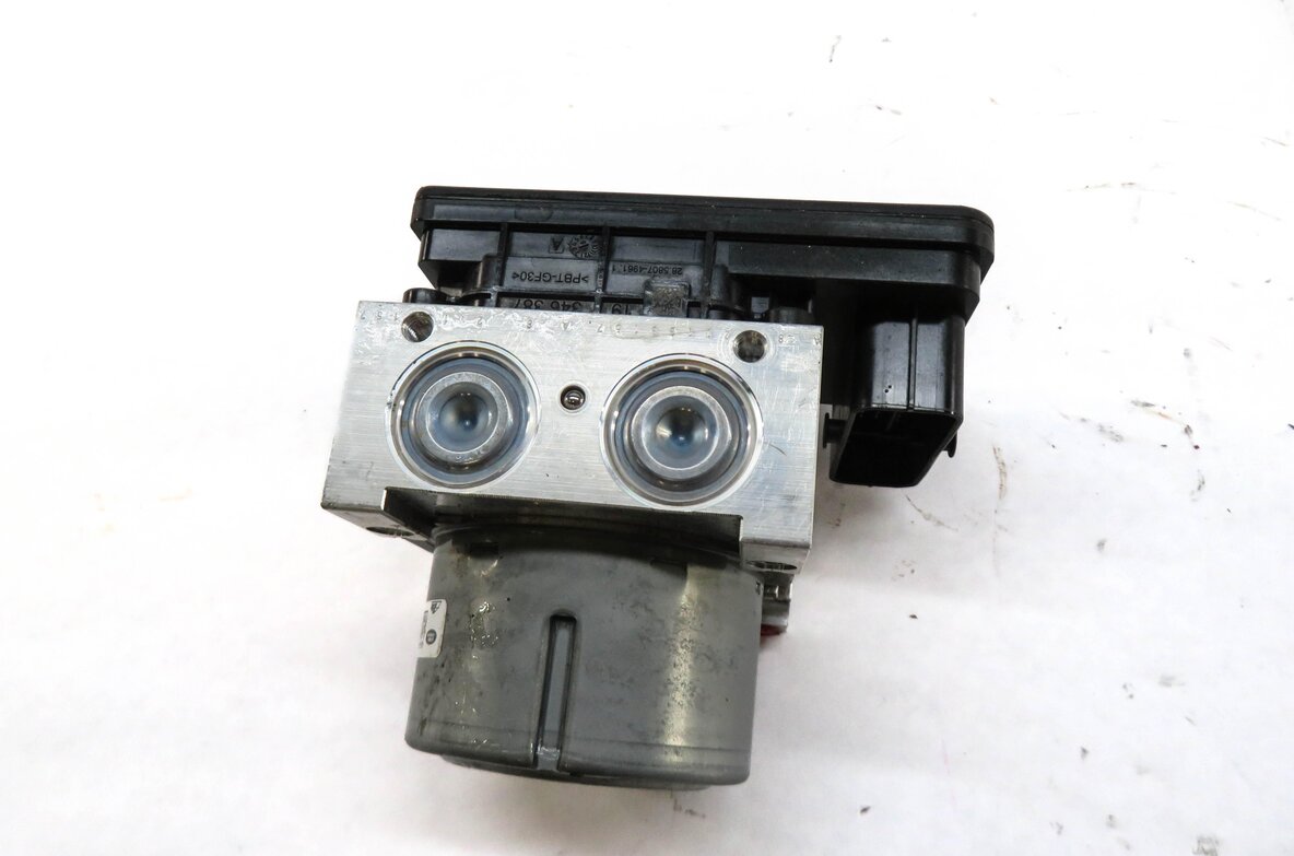 Thumbnail 3: 2014-2015 RANGE ROVER EVOQUE (L538) ABS ANTI LOCK BRAKE PUMP w/ MODULE