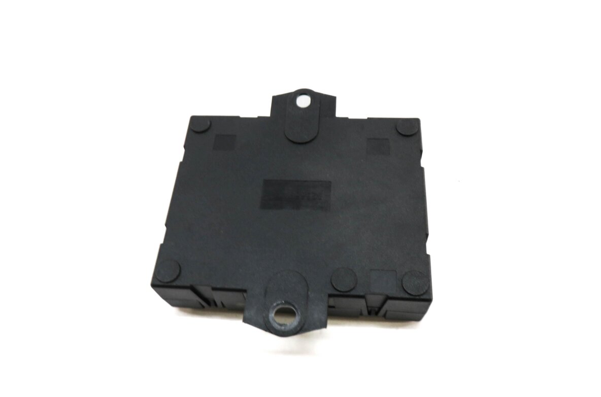 Thumbnail 3: 2015 RANGE ROVER EVOQUE (L538) REAR TRUNK LIFT LIFTGATE CONTROL MODULE