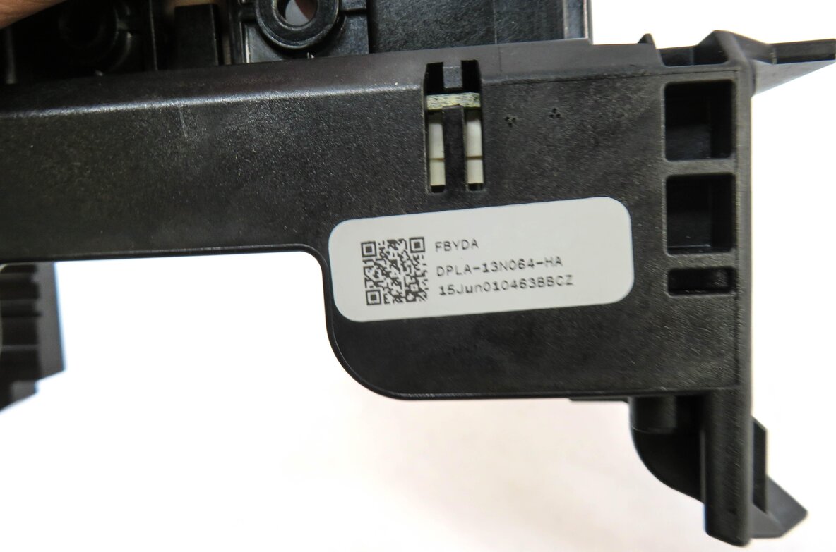 Thumbnail 4: 2015 RANGE ROVER EVOQUE (L538) STEERING COLUMN COMBINATION SWITCH CONTROL MODULE