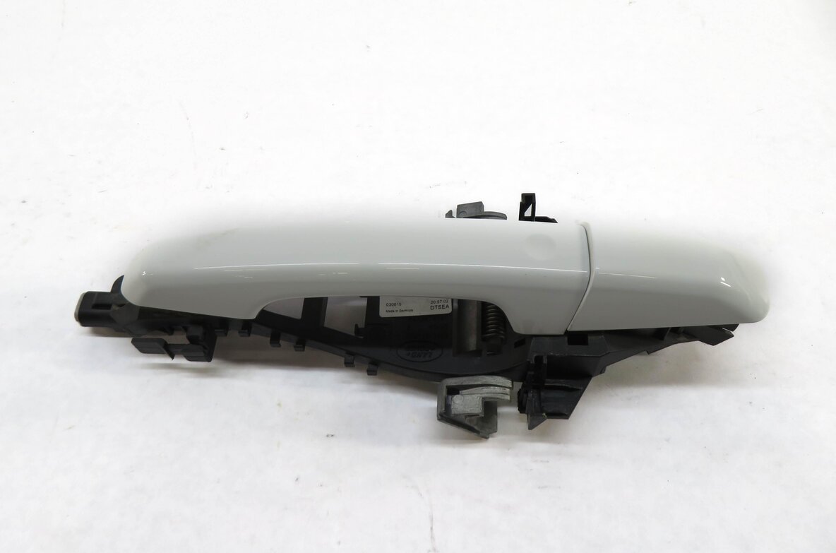 Thumbnail 2: 12-17 RANGE ROVER SPORT EVOQUE (L405 L494) LEFT REAR PASSIVE DOOR HANDLE (WHITE)