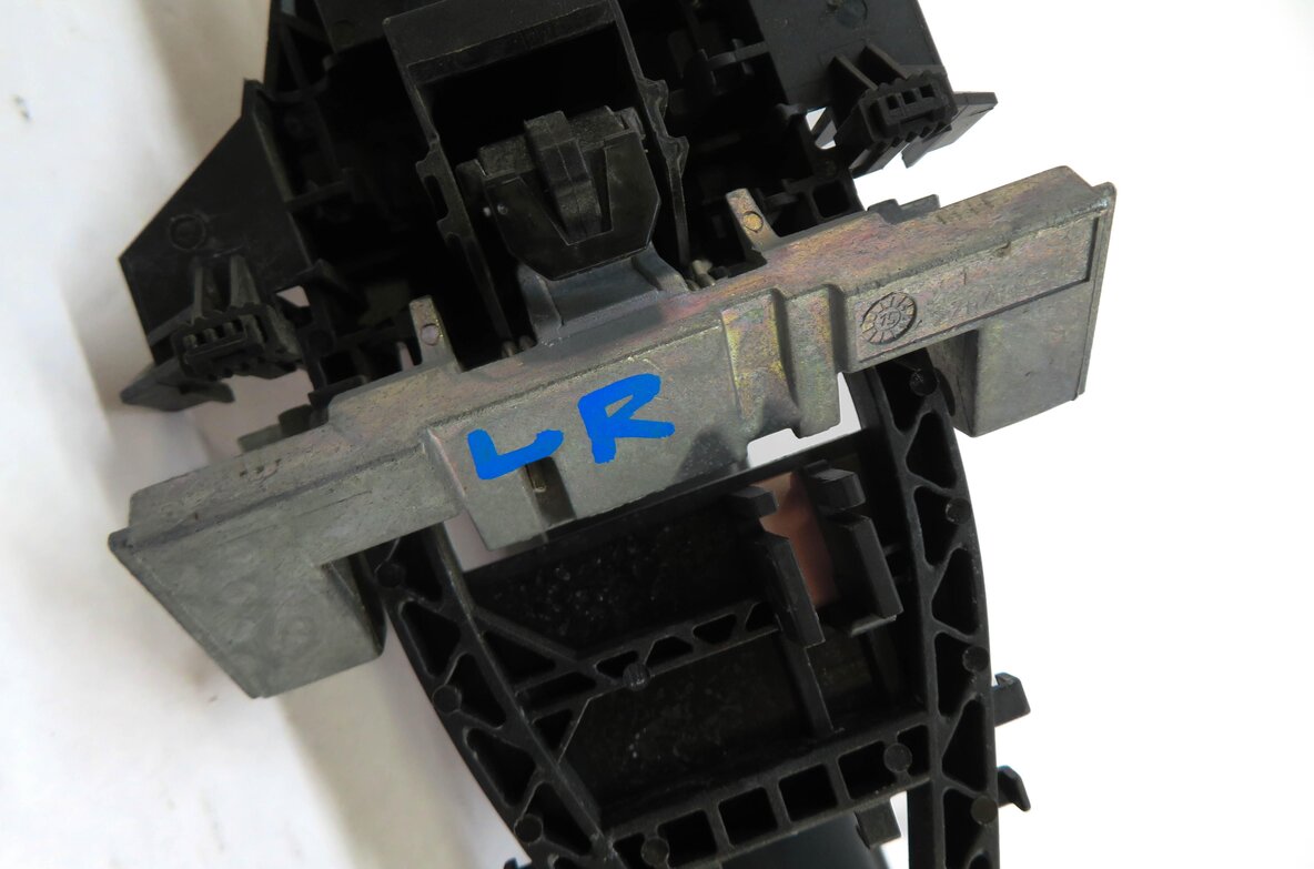 Thumbnail 5: 12-17 RANGE ROVER SPORT EVOQUE (L405 L494) LEFT REAR PASSIVE DOOR HANDLE (WHITE)