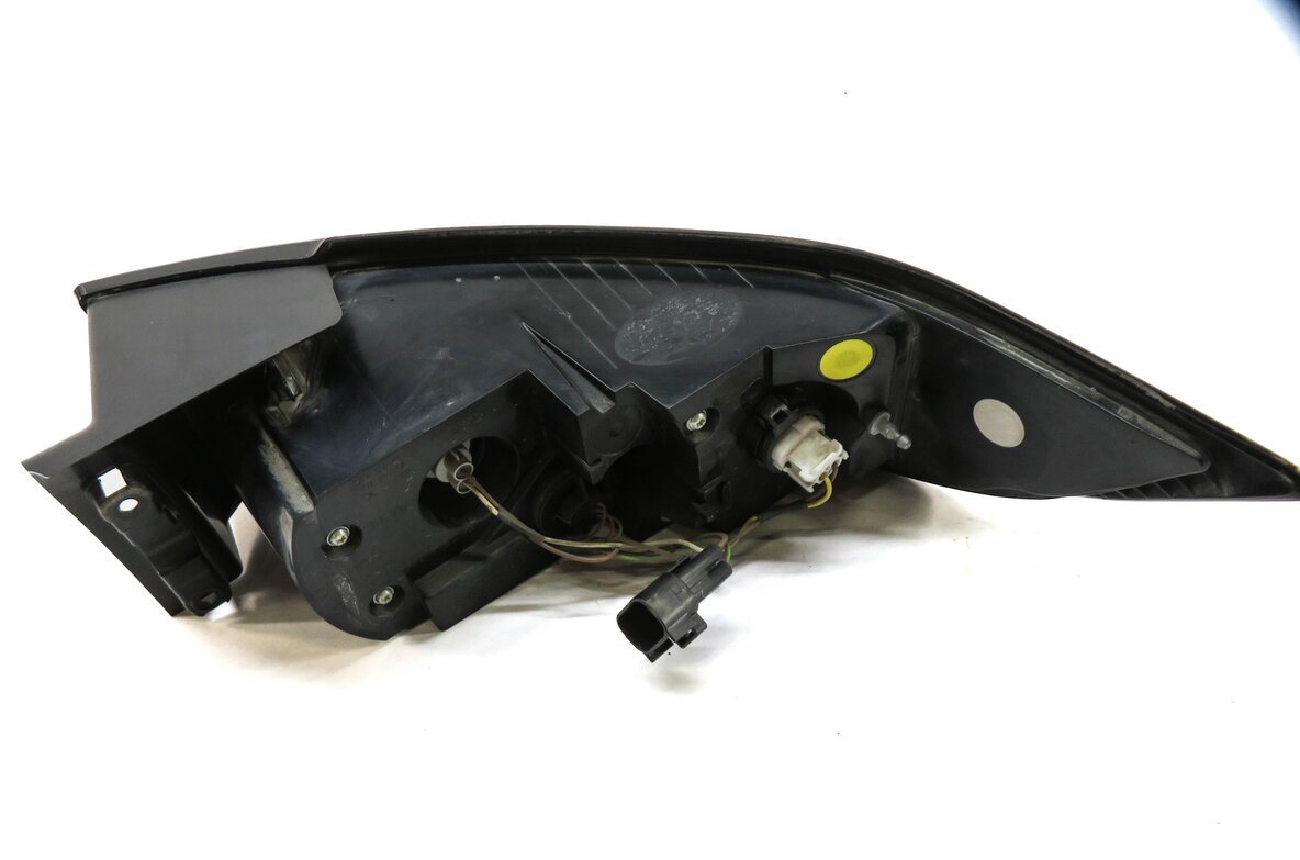 Thumbnail 4: 2012-2015 RANGE ROVER EVOQUE (L538) LEFT DRIVER TAILLIGHT BRAKE LIGHT LAMP