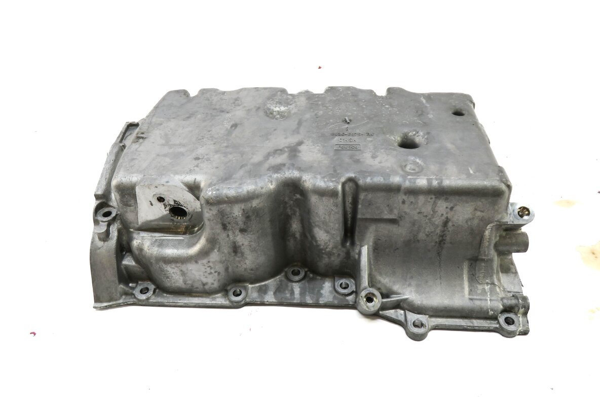 Thumbnail 2: 2012-2017 DISCOVERY SPORT LR2 RANGE ROVER EVOQUE (L538 L550) 2.0L ENGINE OIL PAN