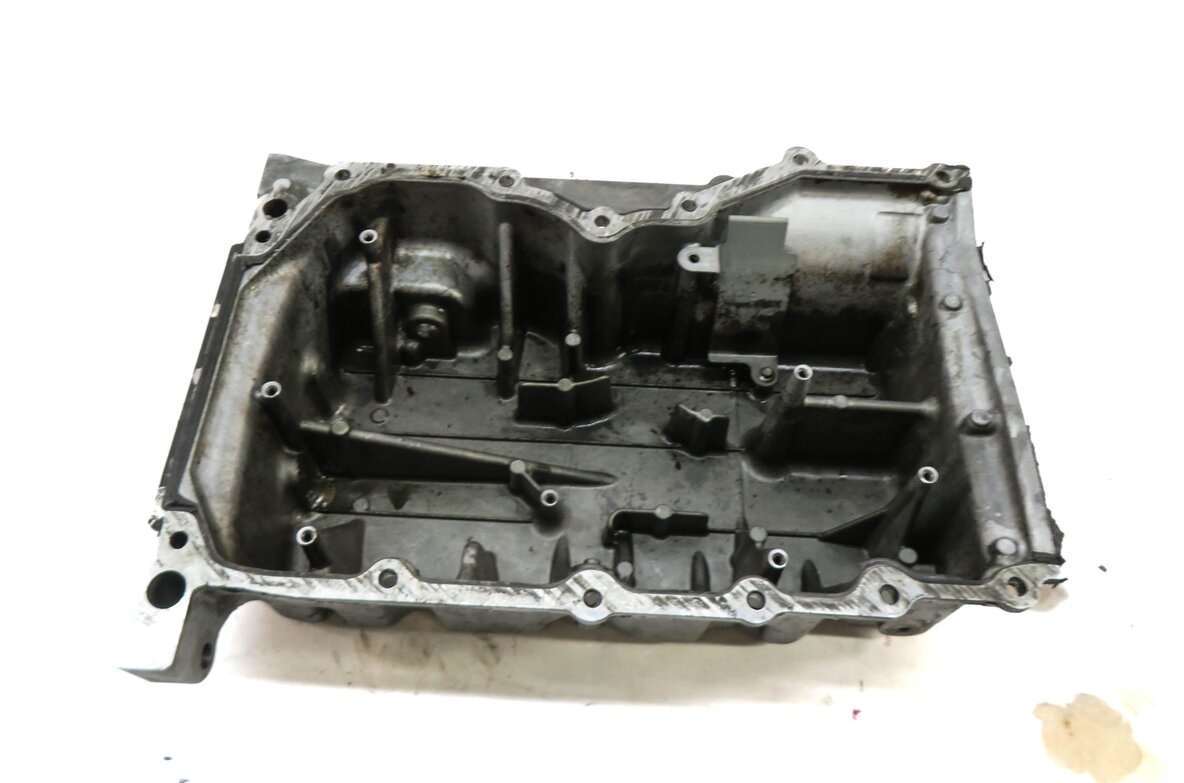 Thumbnail 5: 2012-2017 DISCOVERY SPORT LR2 RANGE ROVER EVOQUE (L538 L550) 2.0L ENGINE OIL PAN