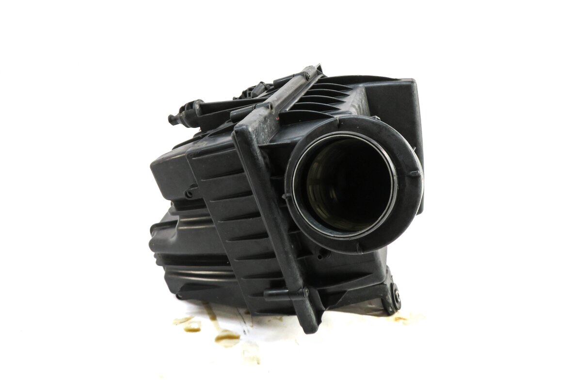 Thumbnail 2: 2015-2017 RANGE ROVER EVOQUE DISCOVERY SPORT (L538 L550) AIR FILTER BOX HOUSING