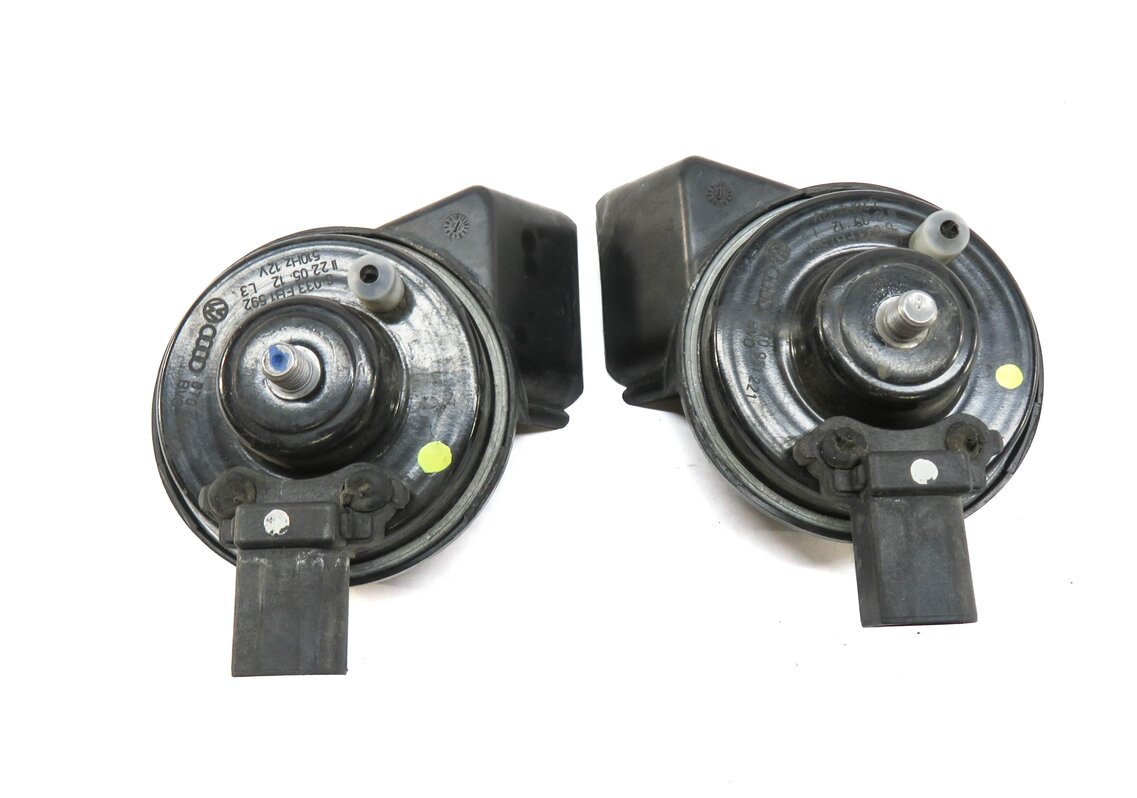 Thumbnail 3: 2008-2017 AUDI A4 A5 S4 S5 Q5 (B8 8K 8R 8T) HIGH & LOW TONE SAFETY HORN SET