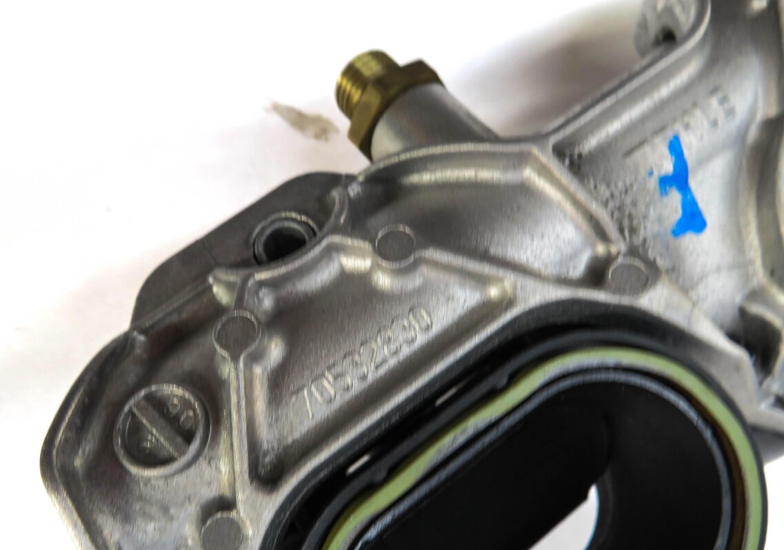 Thumbnail 6: 2013 AUDI S4 (B8 8K) 3.0L CGXC ENGINE RIGHT LOWER INTAKE MANIFOLD DIFFUSER RAIL