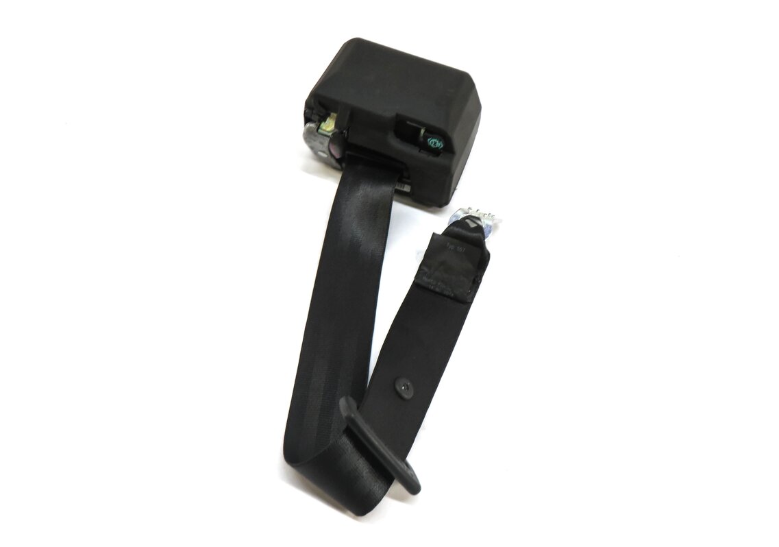 Thumbnail 1: 2013 AUDI S4 (B8 8K) REAR SEAT RIGHT SEATBELT RETRACTOR (BLACK)