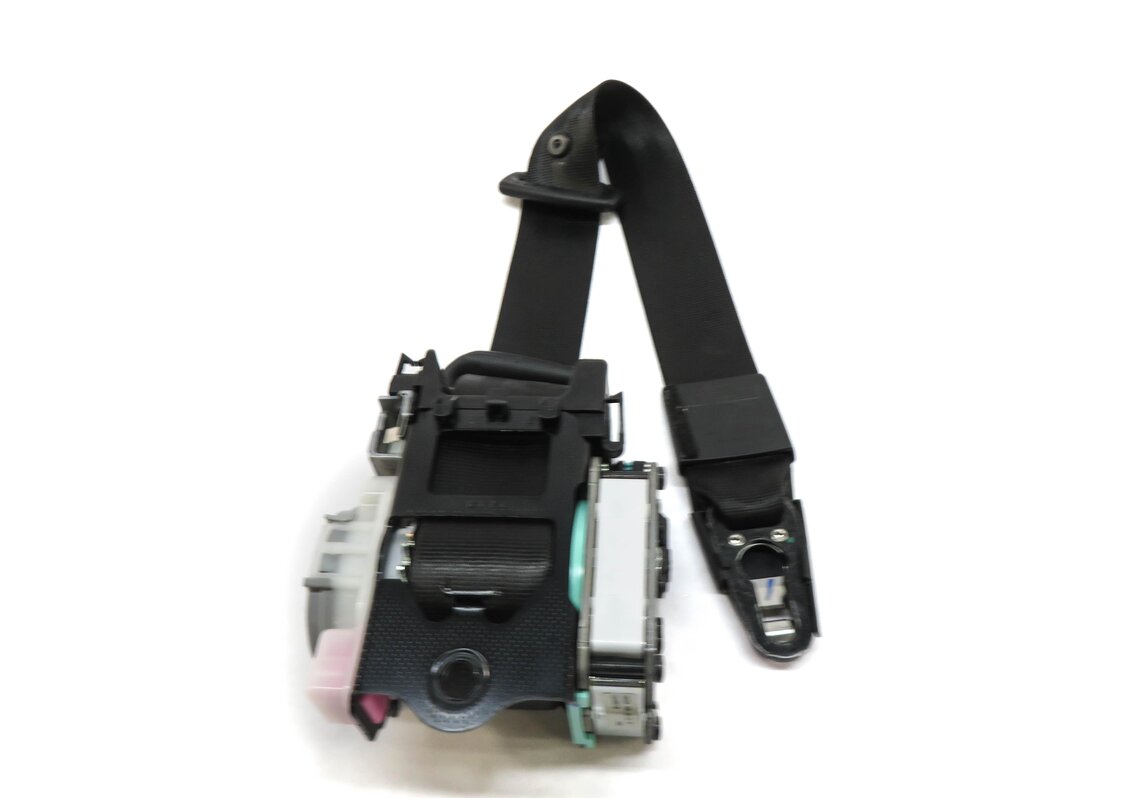 Thumbnail 3: 2009-2016 AUDI A4 S4 (B8 8K) RIGHT FRONT PASSENGER SEATBELT RETRACTOR (BLACK)