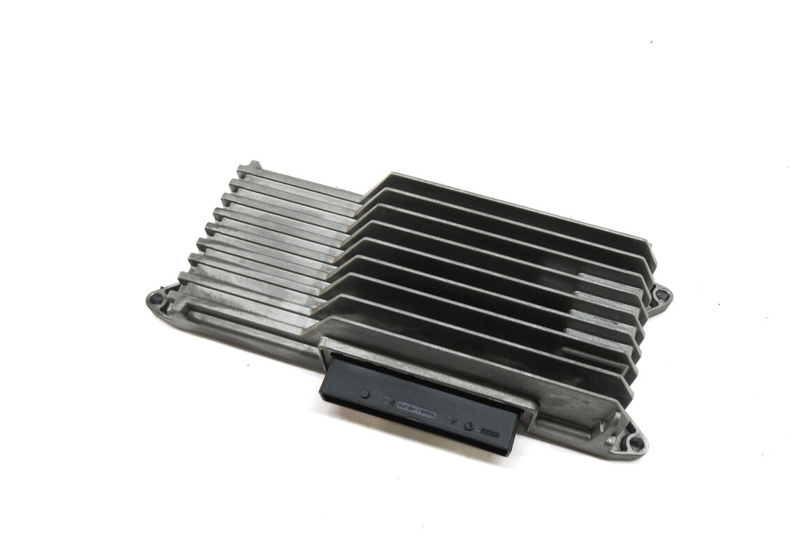2013-2016 AUDI A4 S4 (B8 8K) RADIO STEREO AUDIO AMP AMPLIFIER (8UQ / 8YN)