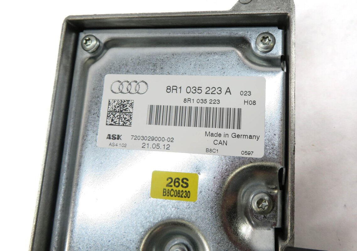 Thumbnail 4: 2013-2016 AUDI A4 S4 (B8 8K) RADIO STEREO AUDIO AMP AMPLIFIER (8UQ / 8YN)