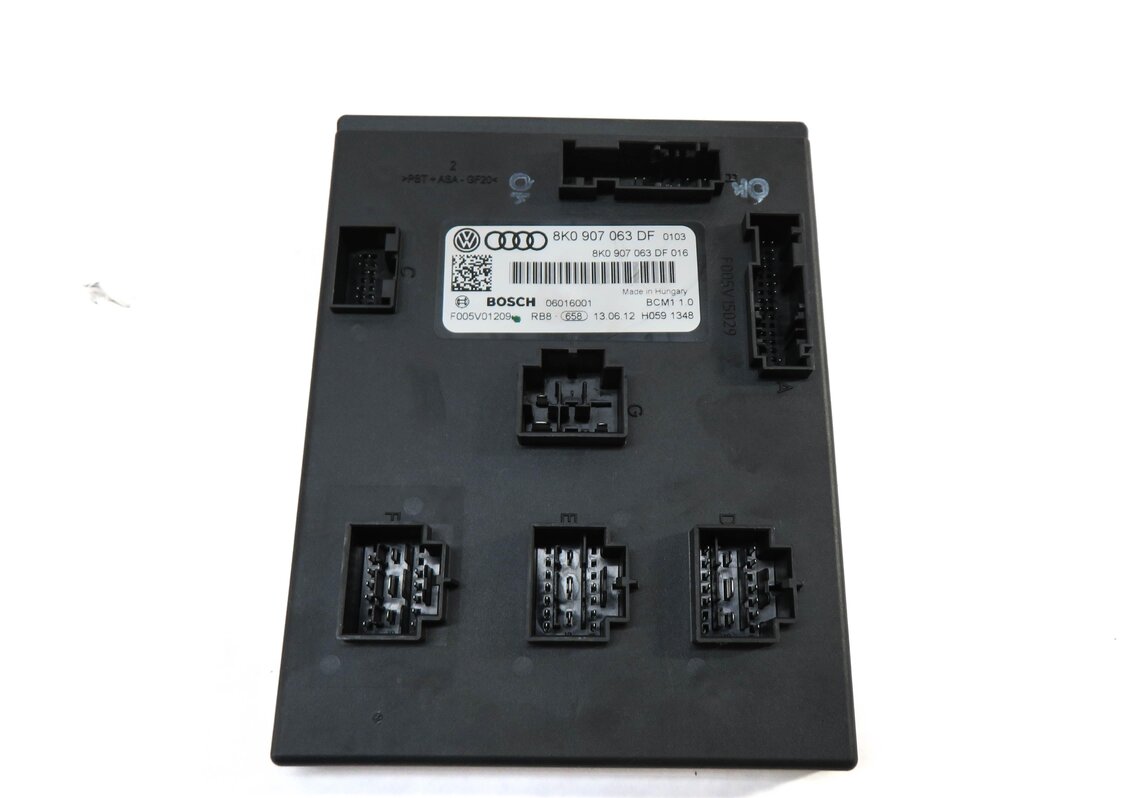 Thumbnail 10: 13-14 AUDI S4 (B8 8K) 3.0L CGXC ENGINE BCM GATEWAY IMMOBILIZER MODULE KEY SET