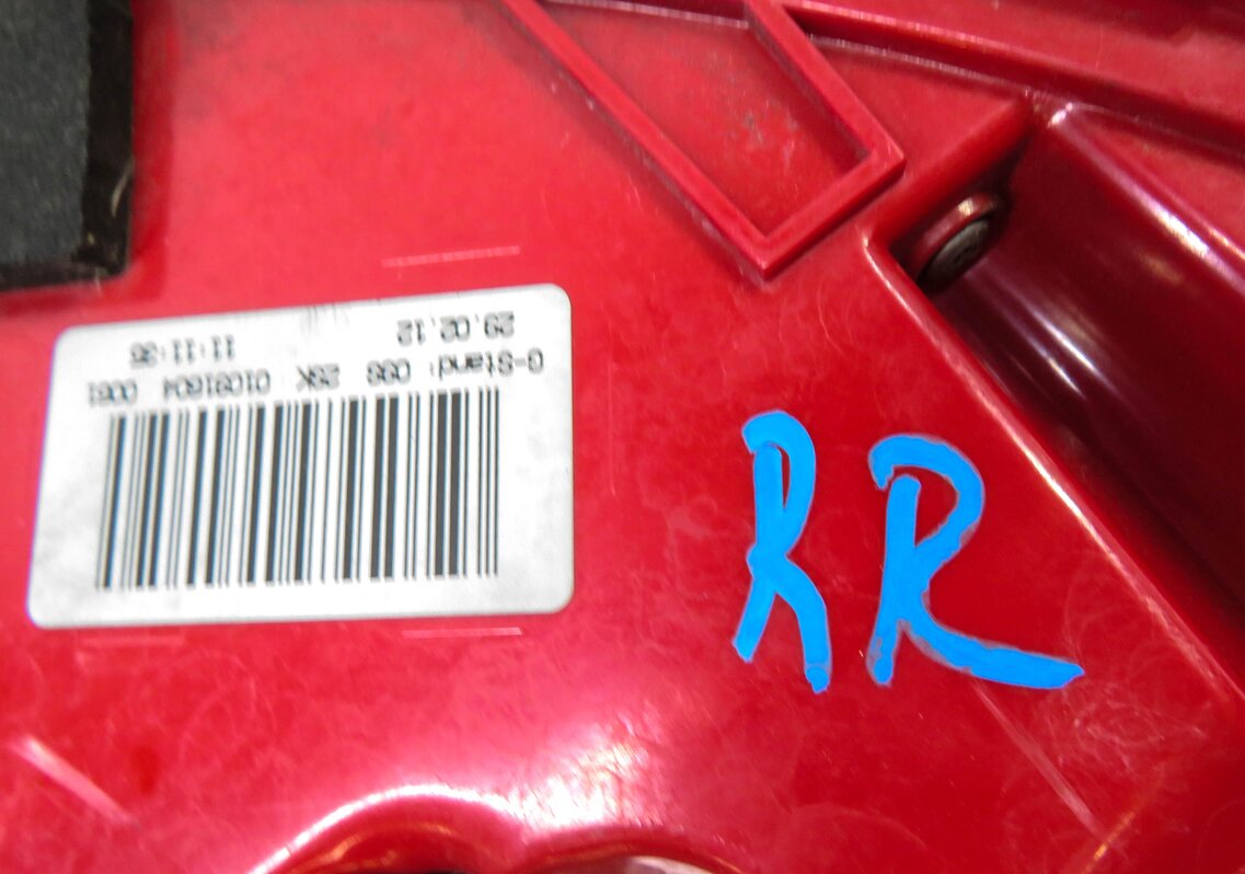 Thumbnail 5: 13-16 AUDI A4 S4 B8 8K REAR RIGHT PASSENGER OUTER TAILLIGHT BRAKE LIGHT LAMP LED