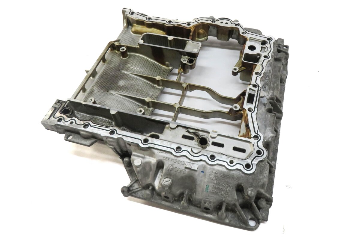 2013 AUDI S4 (B8 8K) 3.0L CGXC SUPERCHARGED ENGINE UPPER OIL PAN CRADLE