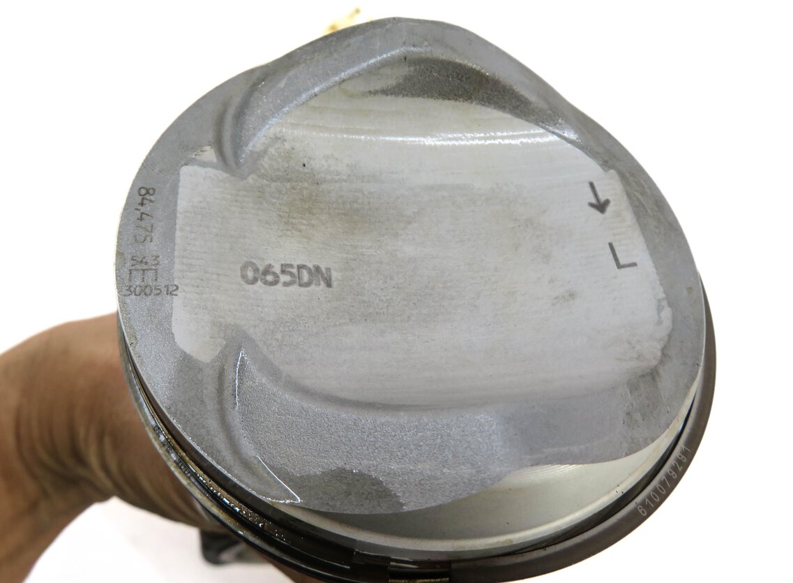 Thumbnail 6: 09-17 AUDI A6 A7 A8 Q5 Q7 S4 S6 Q5 TOUAREG - 3.0L SUPERCHARGED ENGINE PISTON SET