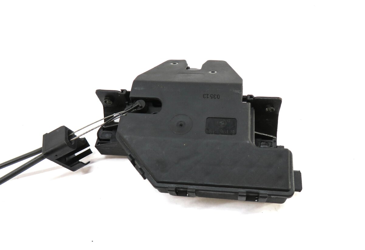 Thumbnail 3: 2003 BMW Z4 (E85) REAR TRUNK LOCK LATCH ACTUATOR