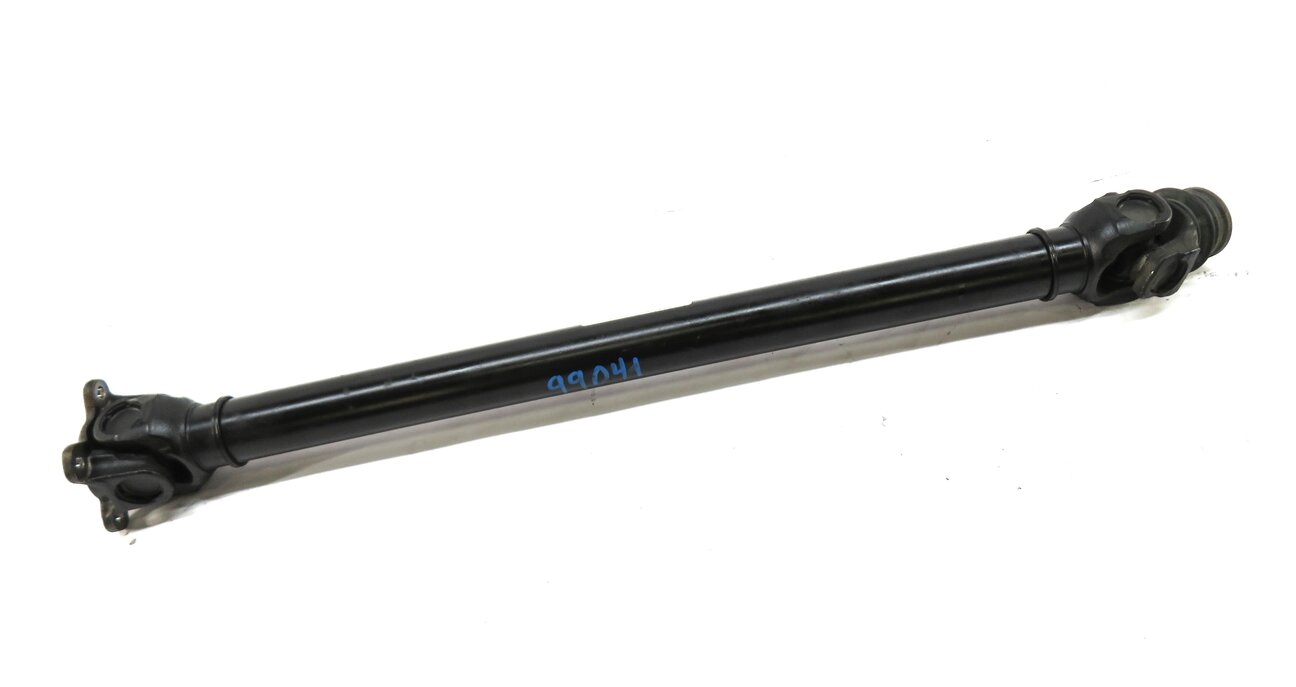 Thumbnail 1: 11-17 BMW X5 X5M X6 X6M (E70 E71 F15 F16 F85 F86) 3.0L / 4.4L - FRONT DRIVESHAFT