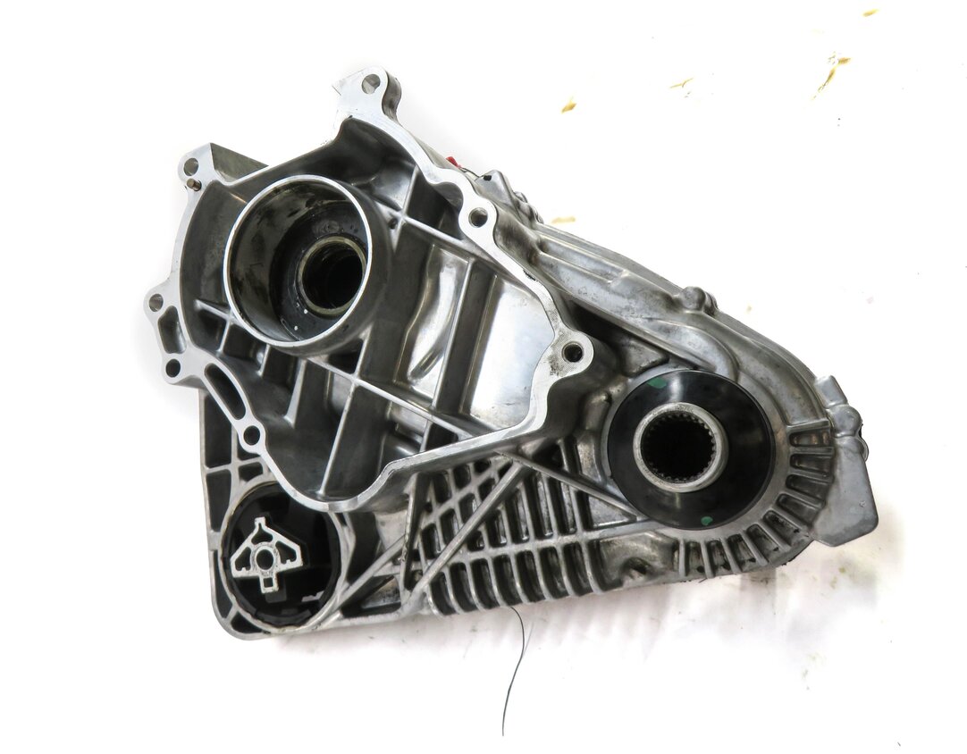 Thumbnail 2: 2013-2014 BMW X5 X6 (E70 E71) 4.4L - ATC 45L FRONT TRANSFER CASE w/o MOTOR
