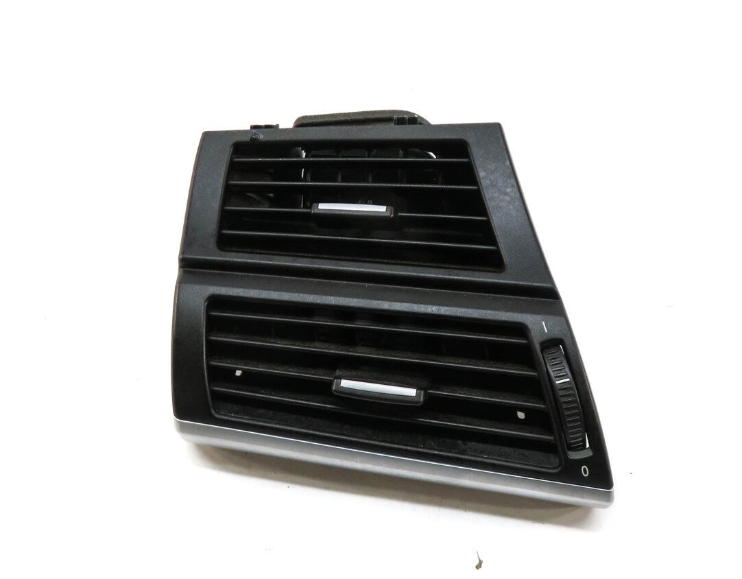 Thumbnail 2: 2013 BMW X5 (E70) LEFT FRONT DRIVER DASH OUTER HEATER A/C AIR VENT