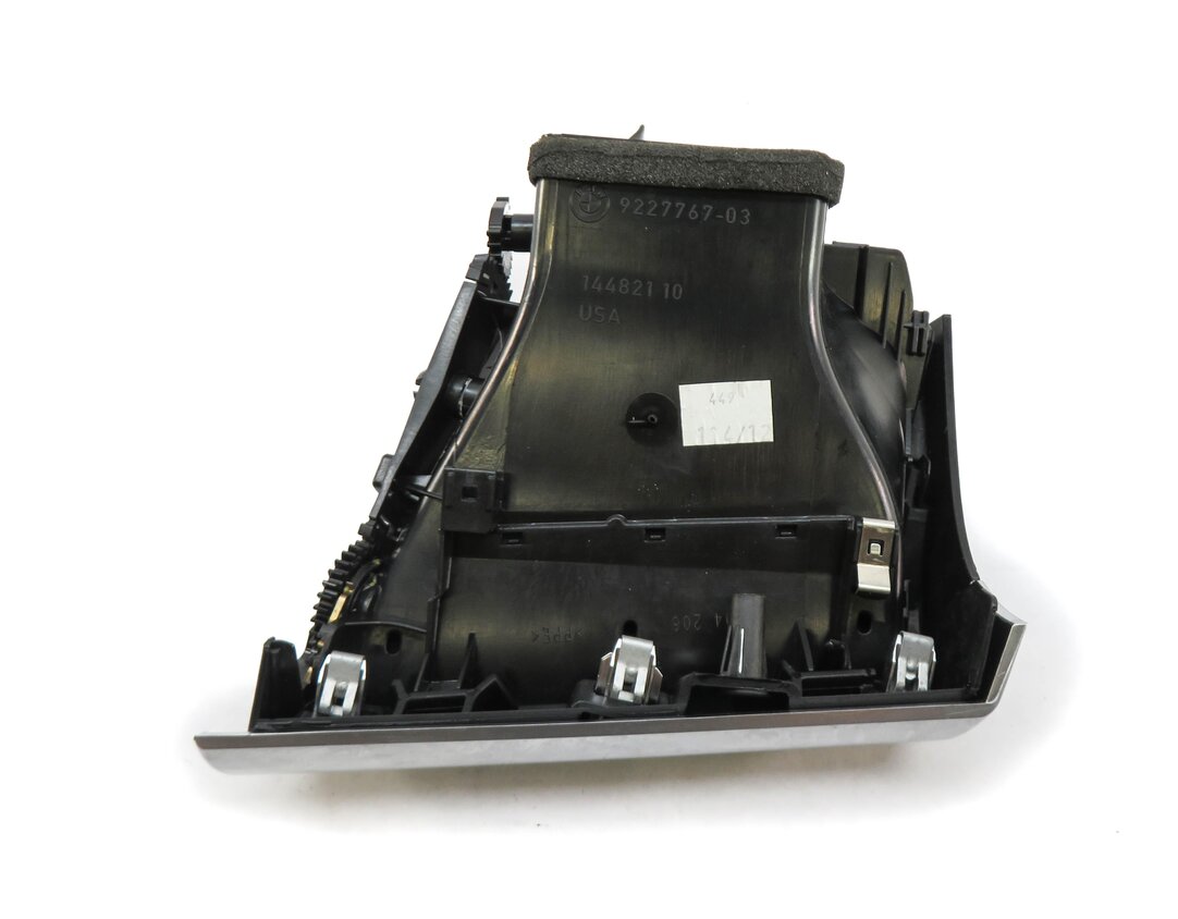Thumbnail 4: 2013 BMW X5 (E70) LEFT FRONT DRIVER DASH OUTER HEATER A/C AIR VENT