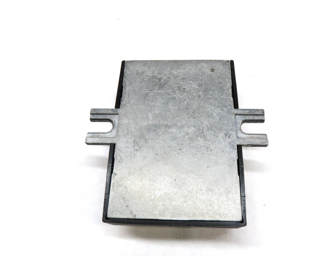 Thumbnail 3: 2008-2014 BMW X5 X5M X6 X6M (E70 E71 E72) 4.4L ENGINE - FUEL PUMP CONTROL MODULE