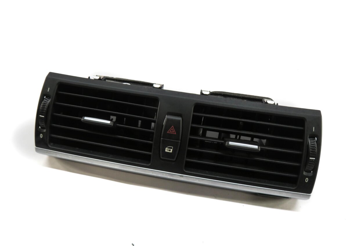 Thumbnail 1: 2013 BMW X5 (E70) CENTER DASH OUTER HEATER A/C AIR VENT w/ HAZARD LOCK SWITCH