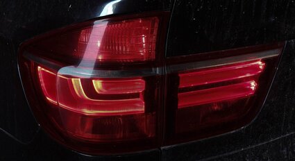 Thumbnail 2: 11-13 BMW X5 X5M (E70) LEFT DRIVER INNER TAILLIGHT LIGHT LAMP (INCANDESCENT)