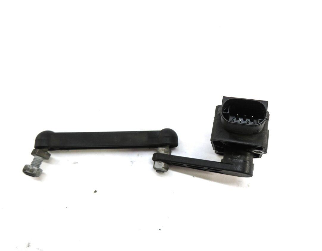 Thumbnail 3: 2013 BMW X5 (E70) LEFT FRONT DRIVER SUSPENSION HEIGHT LEVEL SENSOR