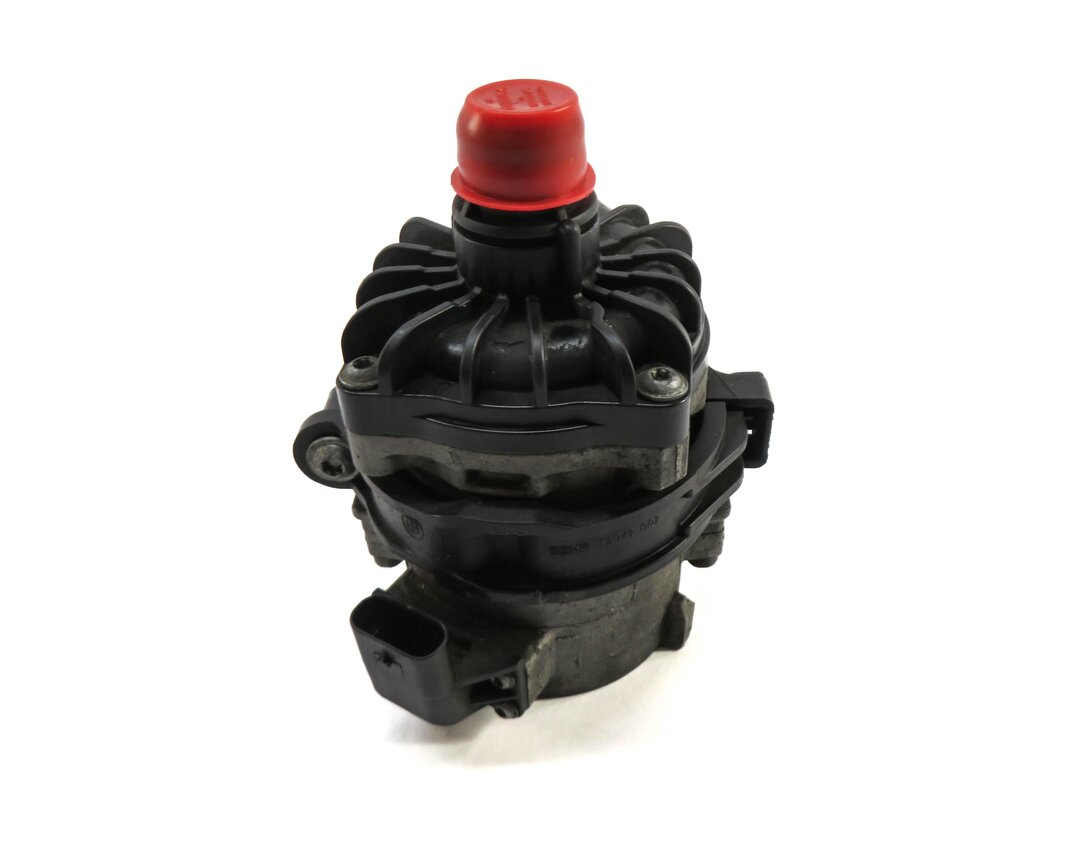 Thumbnail 3: 2013 BMW X5 (E70) 4.4L N63 TWIN TURBO ENGINE AUXILIARY WATER PUMP