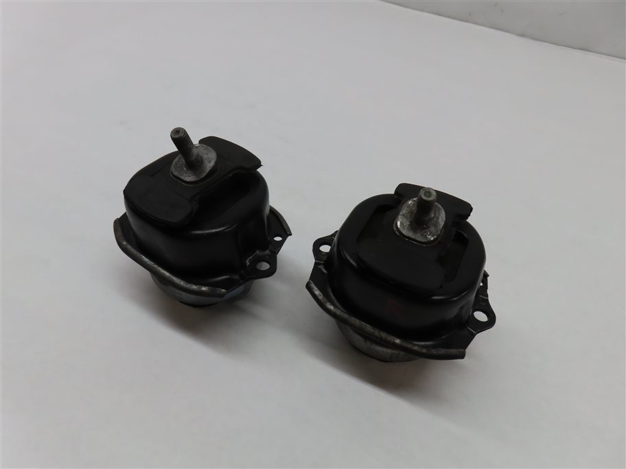 Thumbnail 1: 13 BMW X5 SUV (E70) 4.4TT (N63) LEFT & RIGHT ENGINE MOTOR MOUNT SUPPORT SET/2