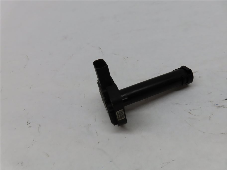 Thumbnail 1: 13 BMW X5 SUV (E70) 4.4TT (N63) ENGINE MOTOR OIL FLUID LEVEL SENSOR MODULE