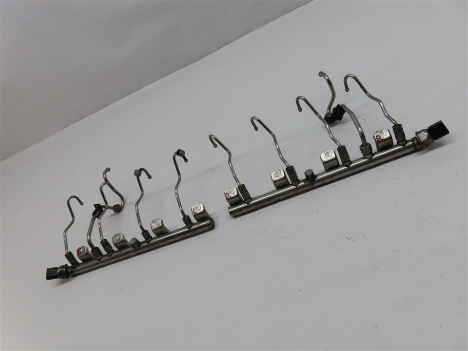 Thumbnail 3: 13 BMW X5 SUV (E70) 4.4TT (N63) ENGINE MOTOR FUEL RAIL SET/2 w/ LINES